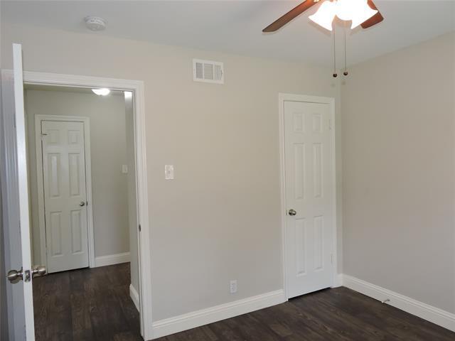 Building Photo - 12333 Oberlin Dr