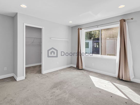 Building Photo - 18755 76th Ave W