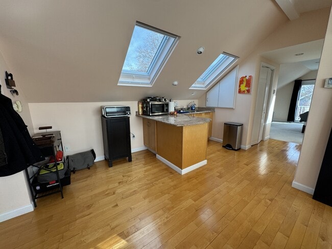 Building Photo - 17 Skahan Rd