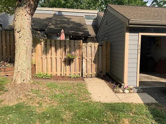 Building Photo - 197 Sugarwood Ln