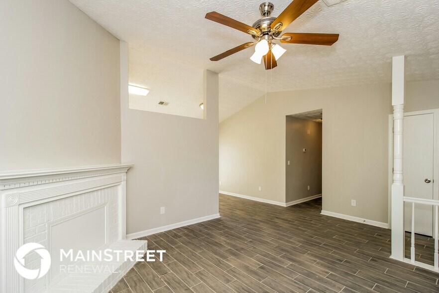 Building Photo - 10416 Larrack Ct