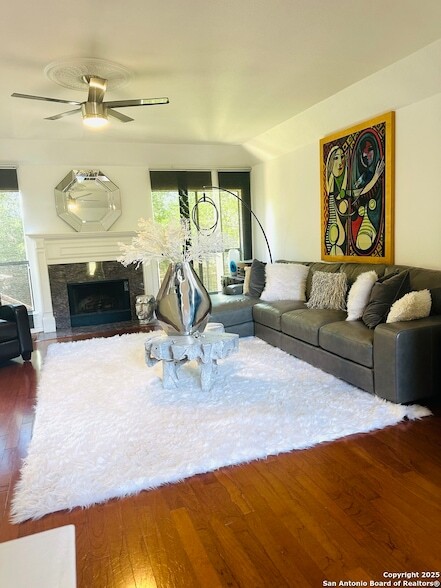 Building Photo - 25011 Earthstone Dr
