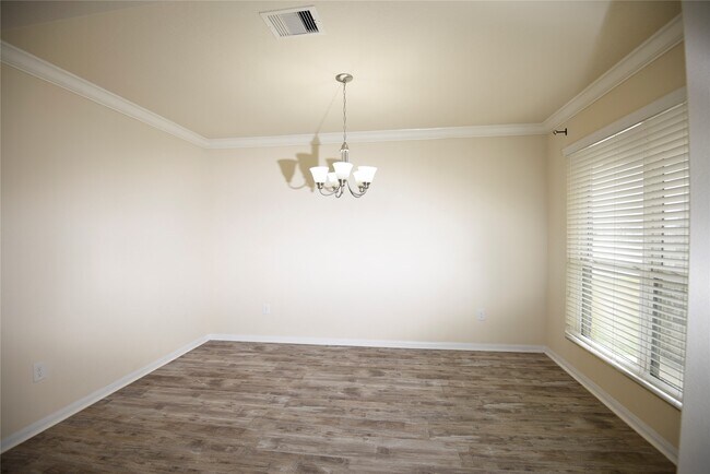 Building Photo - 9997 Hyacinth Way