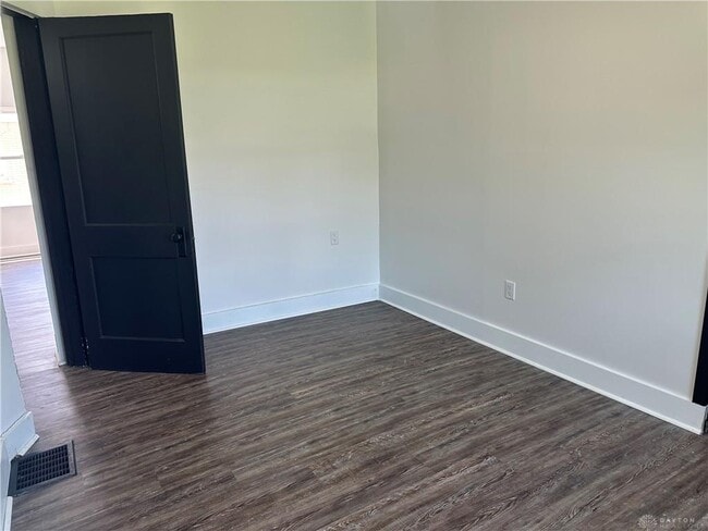 Building Photo - 2520 Harshman Rd