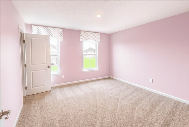 Building Photo - 240 Irongate Dr