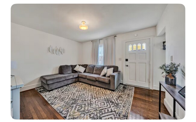 Building Photo - 1139 Ethel Rd SE