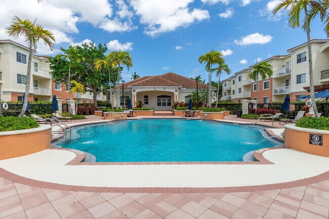 Building Photo - 9901 Baywinds Blvd