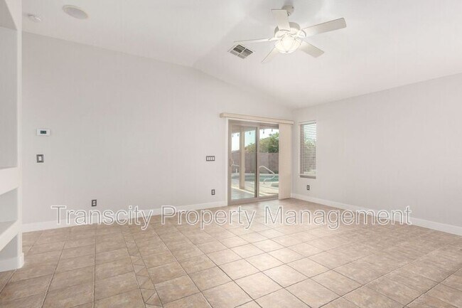 Building Photo - 9255 E Shasta Dr