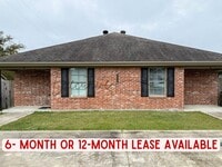 Building Photo - 2204 N Malcolm St