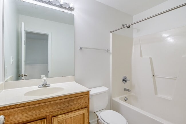 Building Photo - 8321 Glenwood Springs Ct