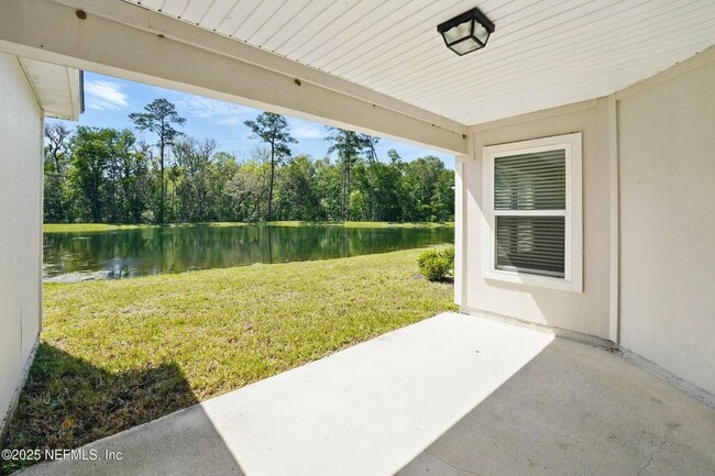 Building Photo - 3 bedroom / 2 bathroom home on the Northside