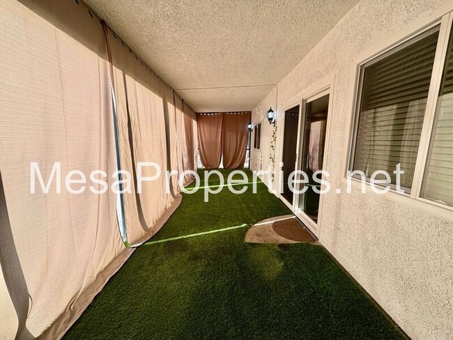 Building Photo - 12820 Santa Anita Trail