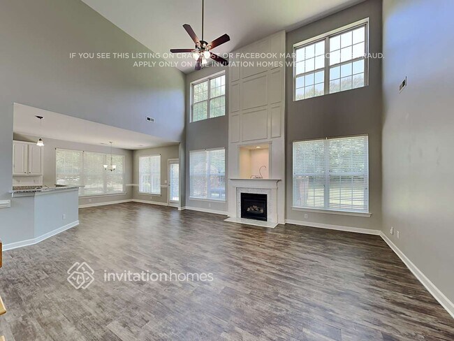 Building Photo - 6008 Lowergate Dr