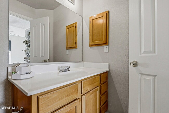 Building Photo - 12928 Alfredo Apodaca Dr