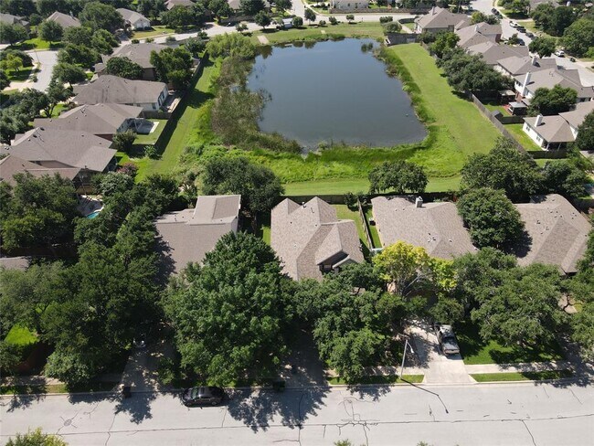 Building Photo - 3831 Aqua Ln