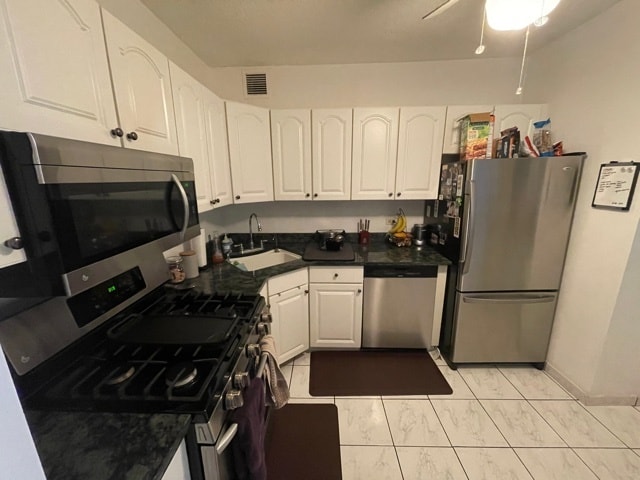 Kitchen -A - 45 River Dr S