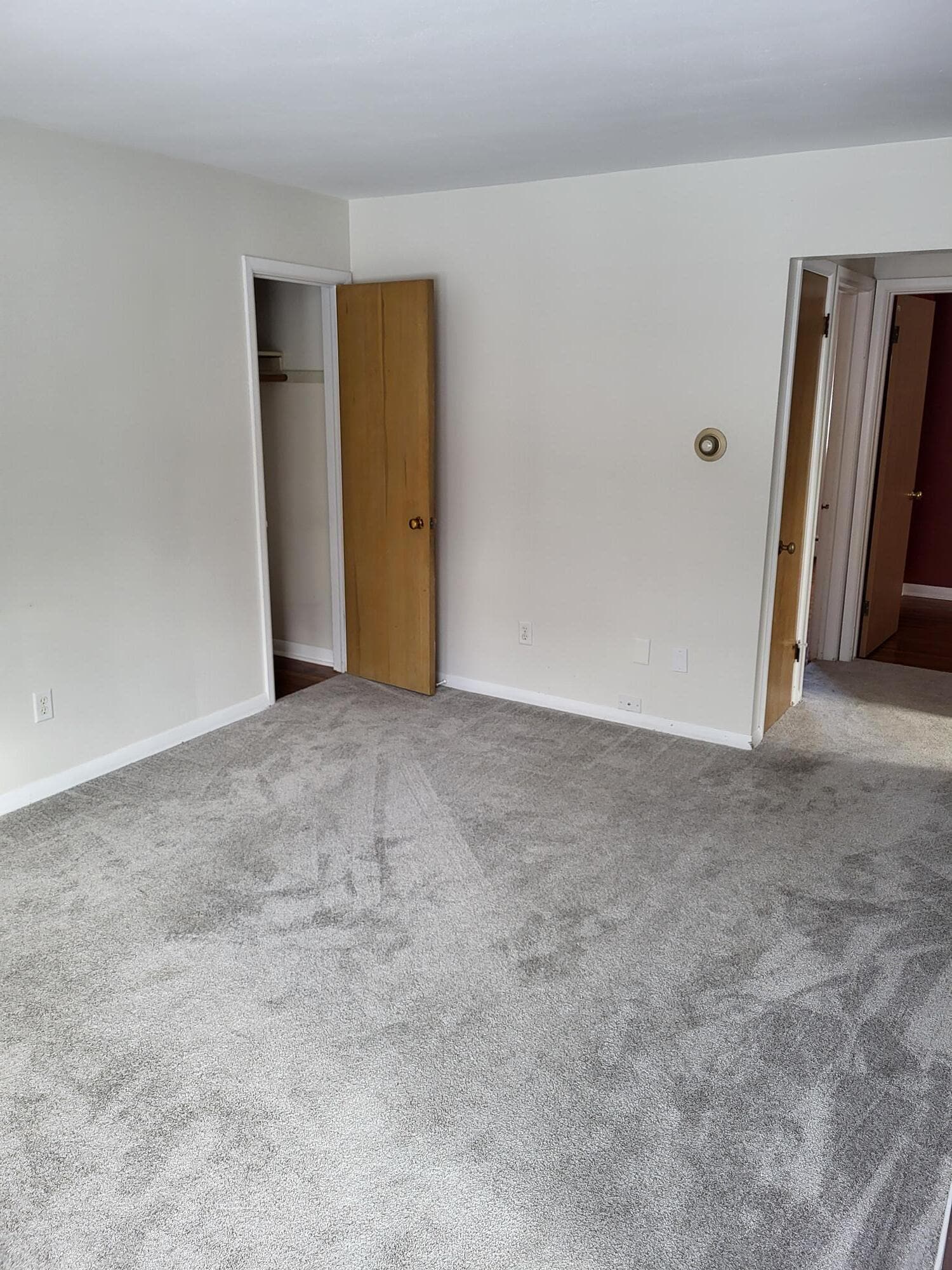 Building Photo - 1301 Jewel Ct