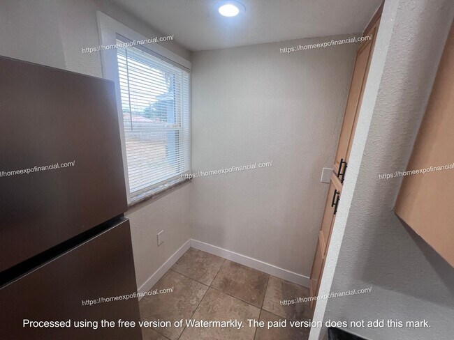 Building Photo - Nice Home For Rent