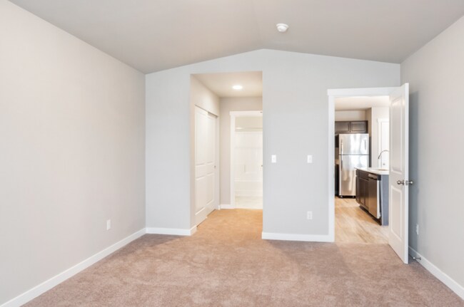 Building Photo - Newly Built 4bd 2.5ba in LSSD