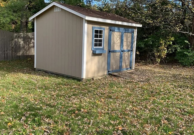 Building Photo - Beautiful 4 bedroom 2.5 bath home for rent in Gahanna School District
