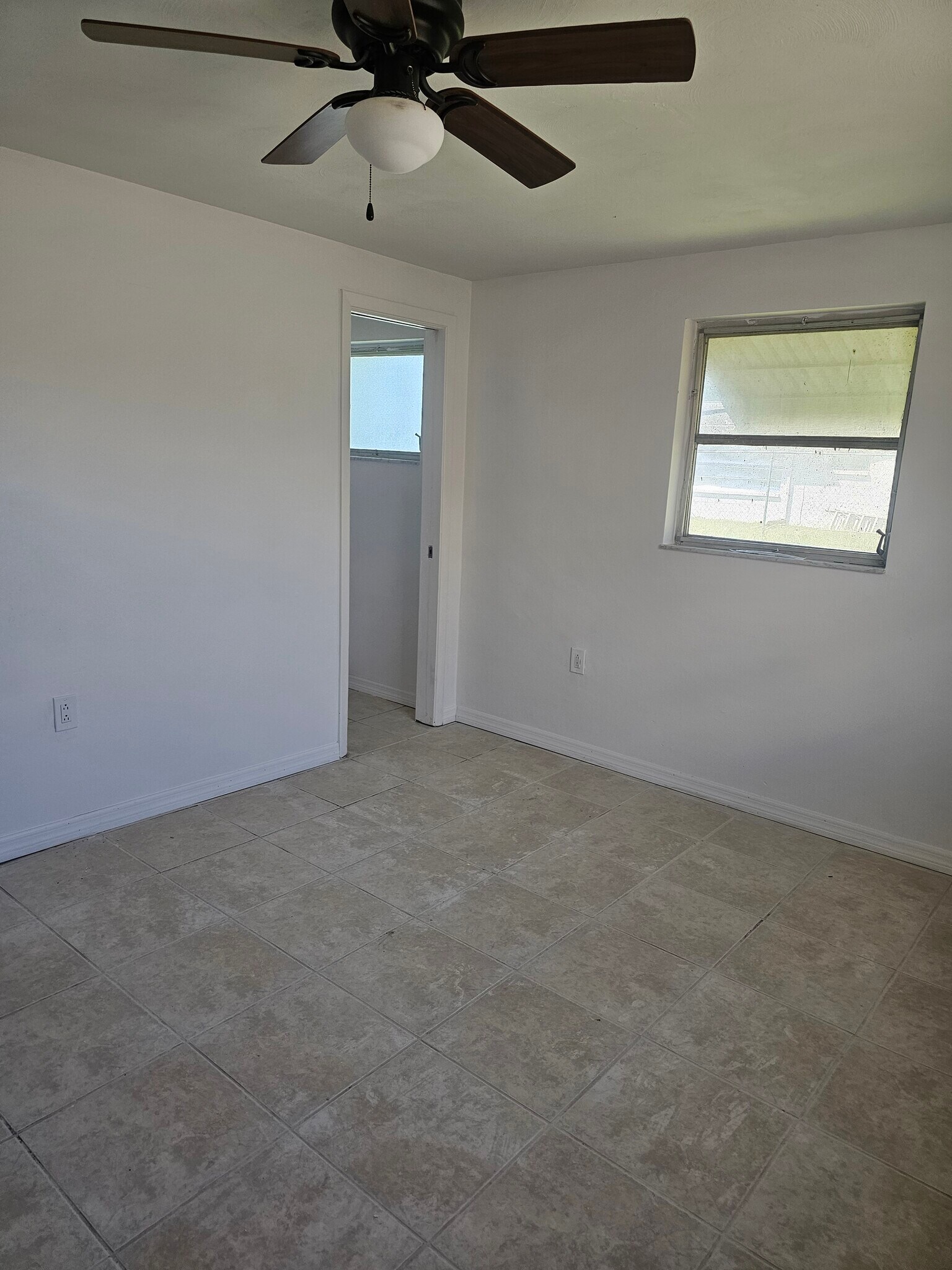 Building Photo - 1433 Brightwell Dr