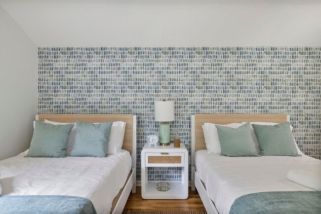 Building Photo - 2A Cherry Ln