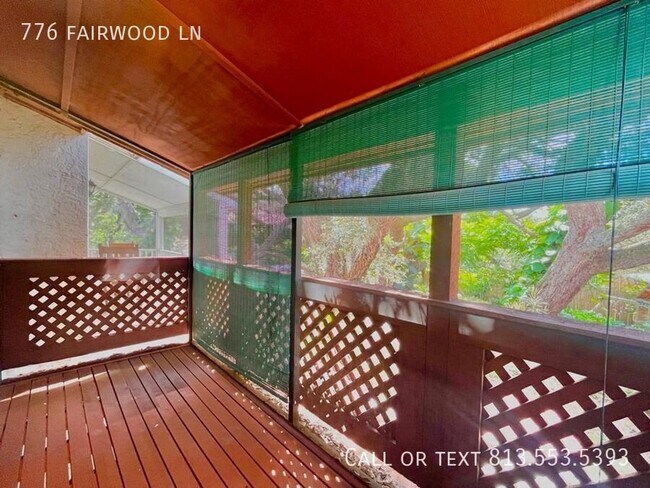 Building Photo - 776 Fairwood Ln