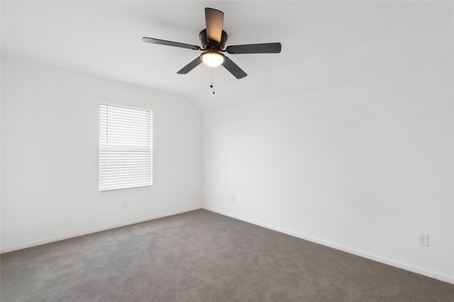 Building Photo - 5307 Sleepy Fox Ln