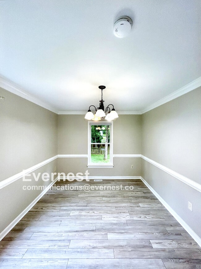 Building Photo - 5505 Chestnut Bluff Rd