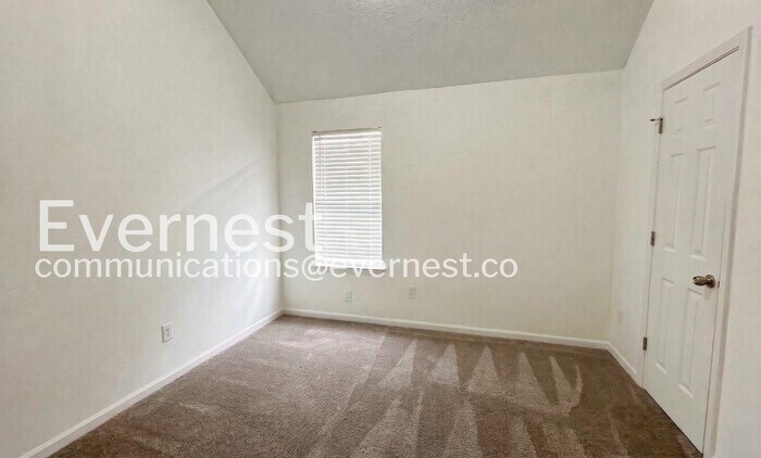 Building Photo - 3733 Waldrop Hills Dr