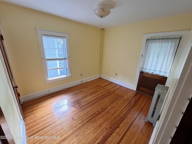 Building Photo - 1707 Monroe Ave