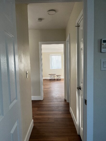 Building Photo - 1348 Olivine Ave