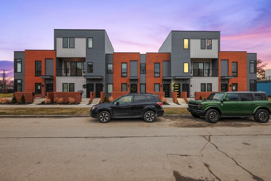 Building Photo - 2732 Harrison St