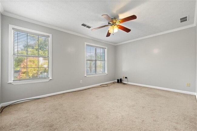 Building Photo - 1068 Huntington Trce SE