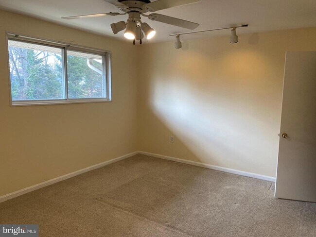 Building Photo - 2839 Kalmia Lee Ct