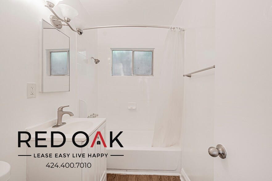 Building Photo - 12520 Lakewood Blvd