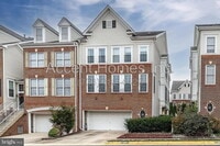 Building Photo - 20864 Pitt Terrace