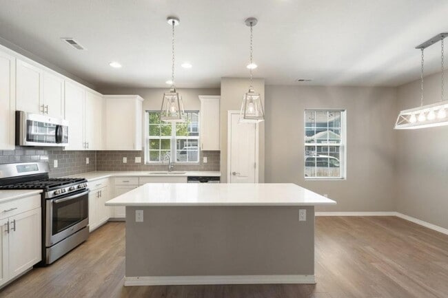 Building Photo - 5336 Wild Sage Grove