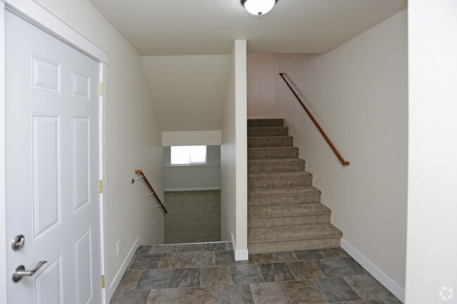 Building Photo - 4811 36th Ave S