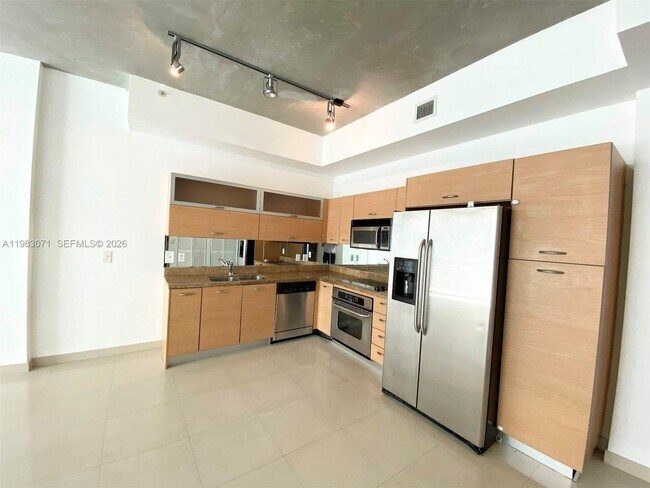 Building Photo - 2275 Biscayne Blvd