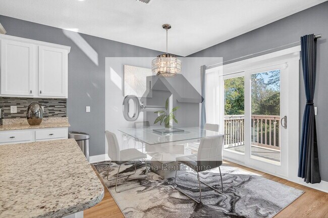 Building Photo - 6076 Rutherford Loop