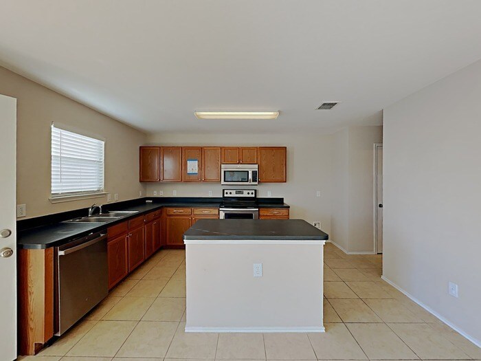 Building Photo - 13868 Sonterra Ranch Rd