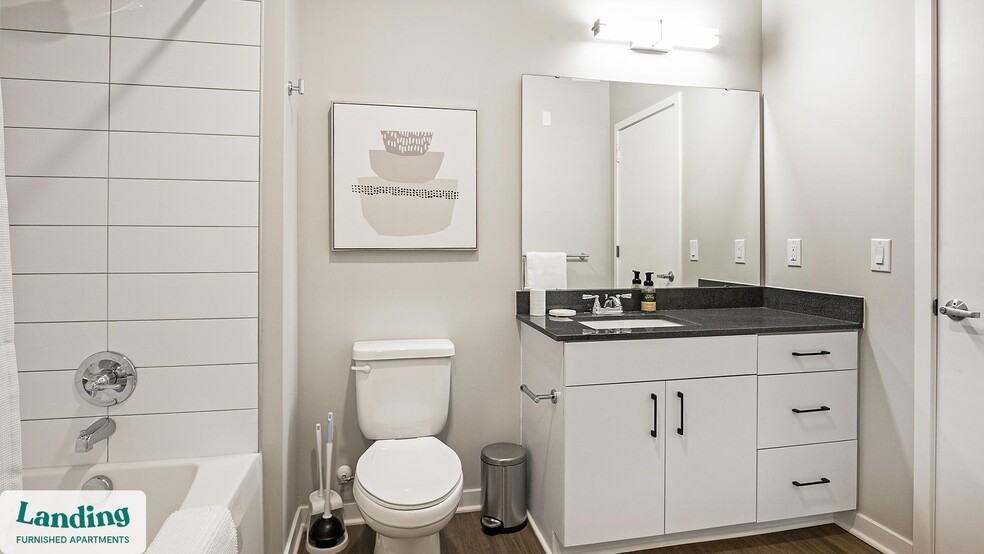 Building Photo - 1600 NW 38th St