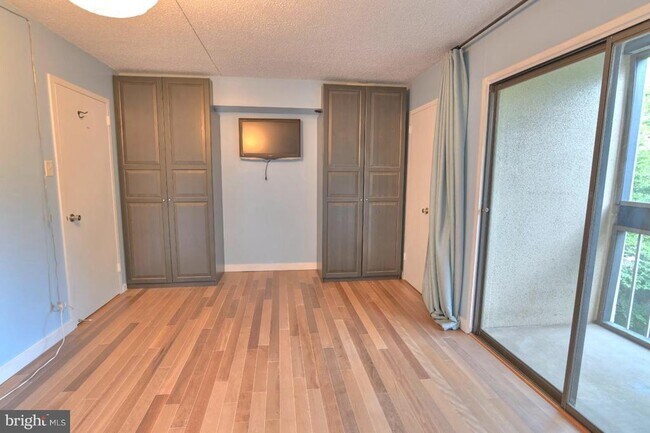 Building Photo - 1578 Moorings Dr