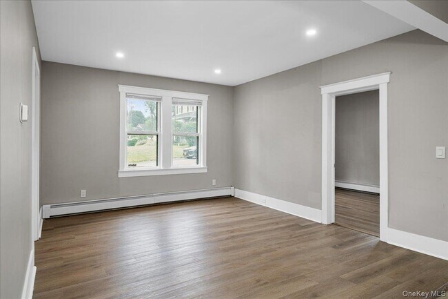 Building Photo - 453 NY-17M