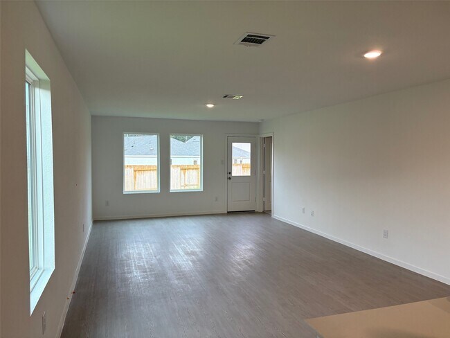 Building Photo - 2506 Ruffed Grouse Ct