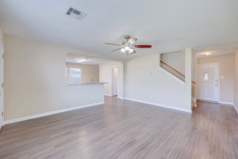 Building Photo - 1005 Easy Cove