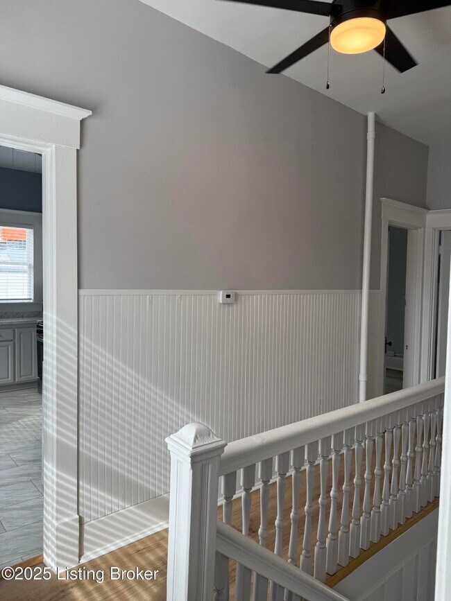 Building Photo - 1529 Christy Ave