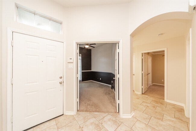 Building Photo - 3114 Glenwood Dr