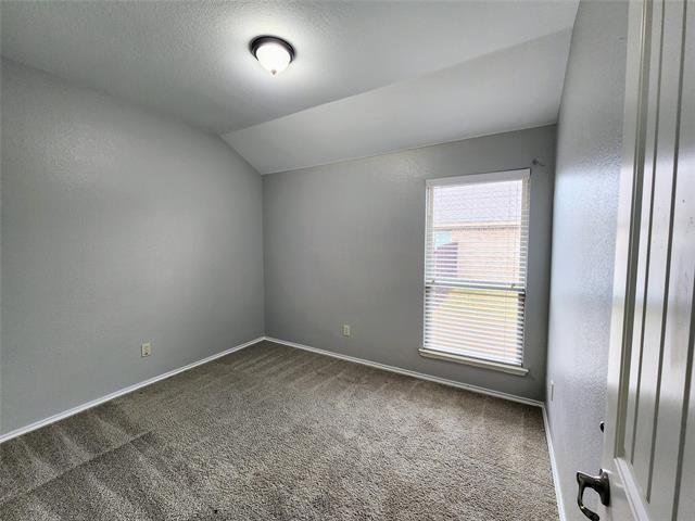 Building Photo - 1809 Rodeo Dr